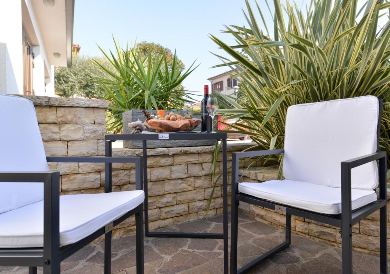 Apartments Leona أوماغ المظهر الخارجي الصورة