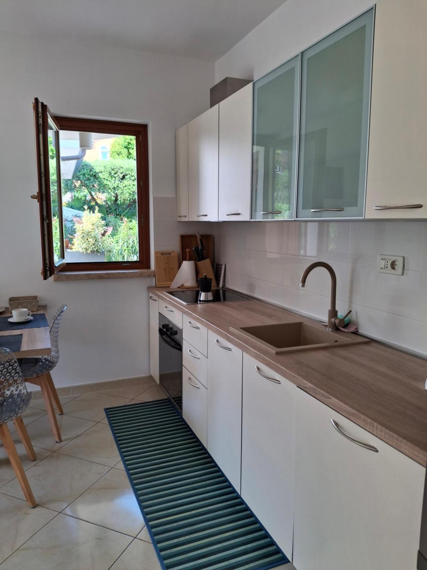 Apartments Leona أوماغ المظهر الخارجي الصورة